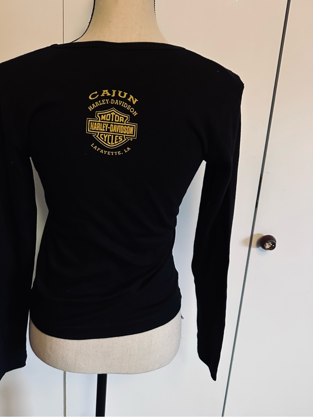 Harley-Davidson Women’s Tops. Hoodie and 2 long sleeve tops - Picture 2 of 12